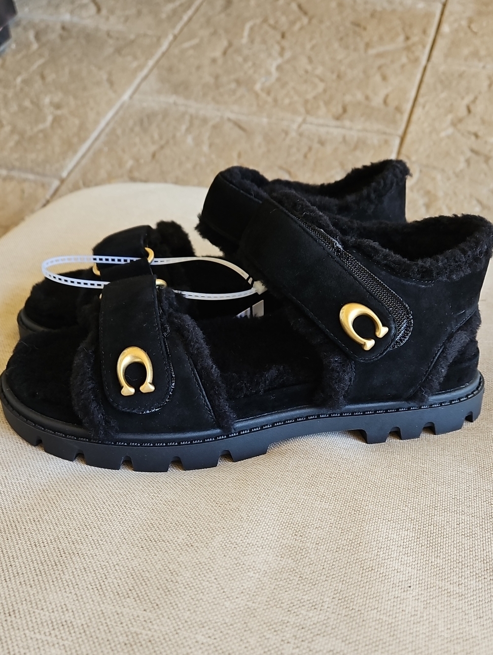 Coach Brynn Sporty Sandal Black Suede Sherling Fur Lined Lug Sole Double Strap - Picture 3 of 9